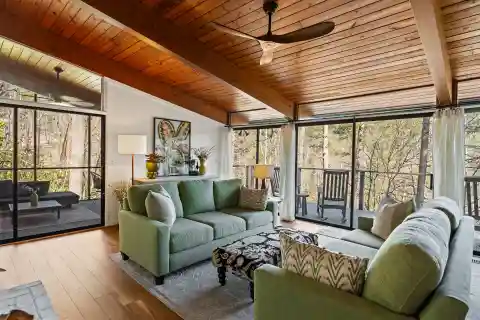 Beautifully Designed Mid-century Modern Home