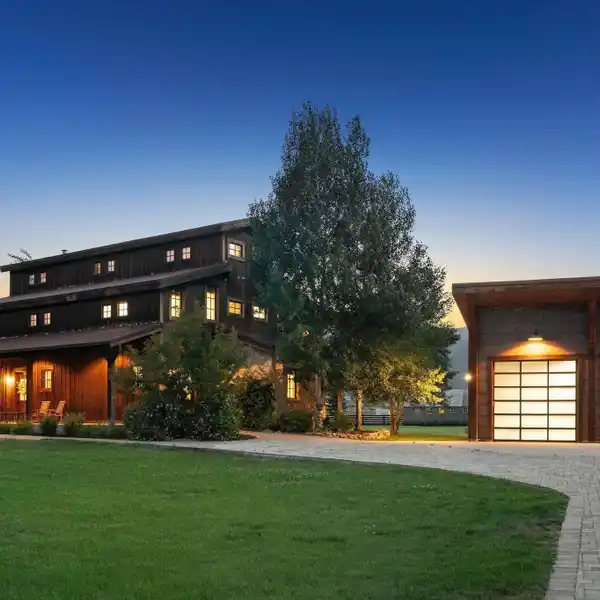 UNIQUE BARN-STYLE HOME ON 1.5 ACRES