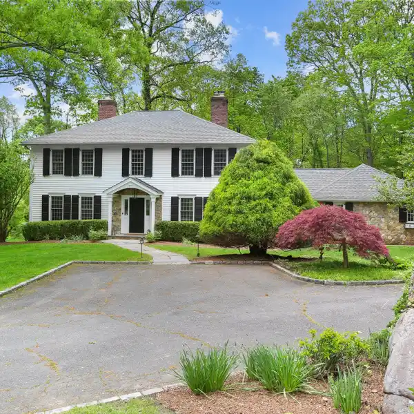 CLASSIC COLONIAL WITH A STYLISH NEW RENOVATION