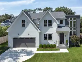 Fabulous New Construction in Prime Highlands Location
