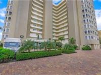 BEAUTIFUL CORNER CONDO FOR RENT