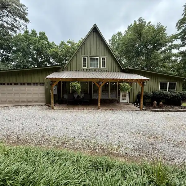 CHEROKEE LAKEFRONT CHARM WITH PRIVATE DOCK