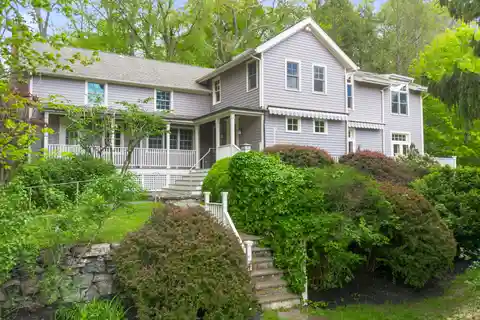 Style and History in North Salem