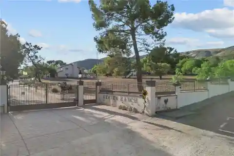 Exceptional Equestrian Retreat