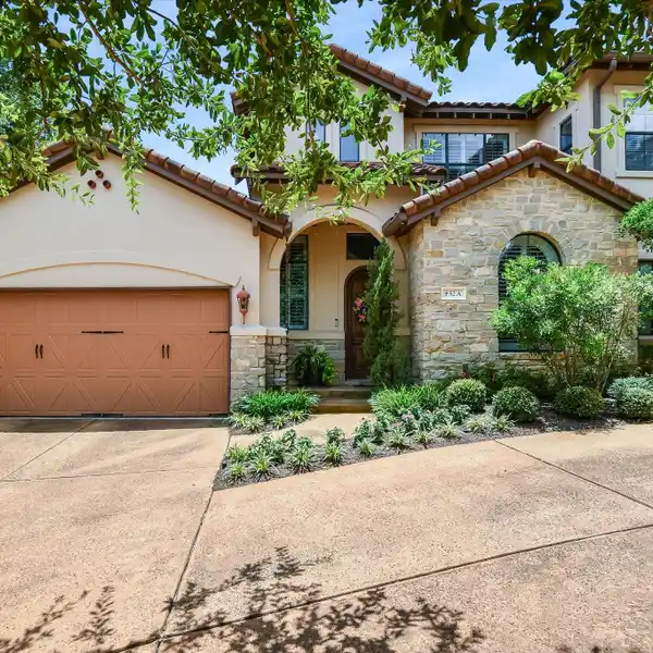 REFINED LIVING AT A COVETED ADDRESS