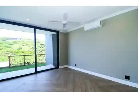 Elegant Eco-Luxury Living Above the Canopy