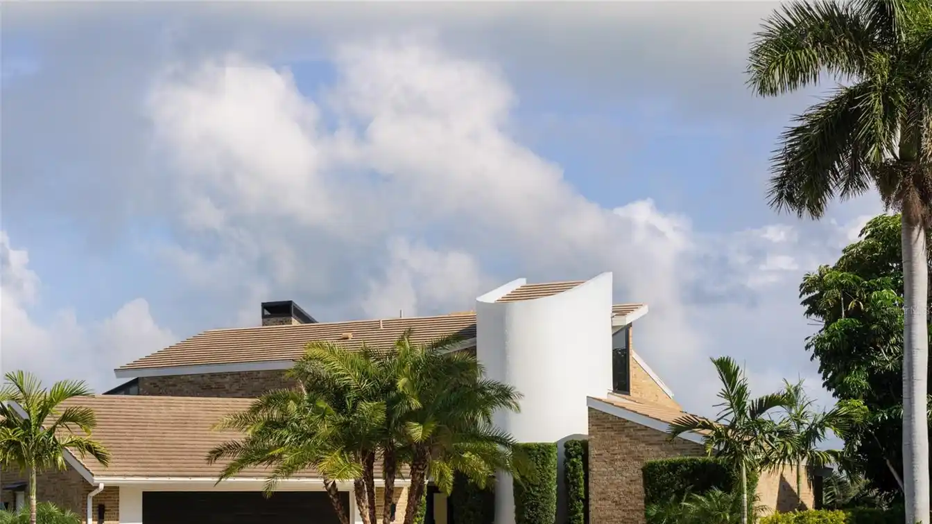 One-of-a-kind Masterpiece in Exclusive Bayway Isles