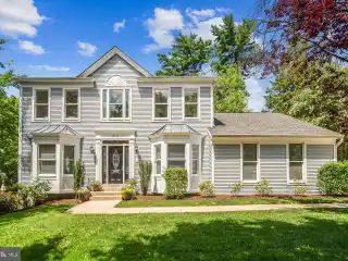 Spacious Home in a Serene Neighborhood