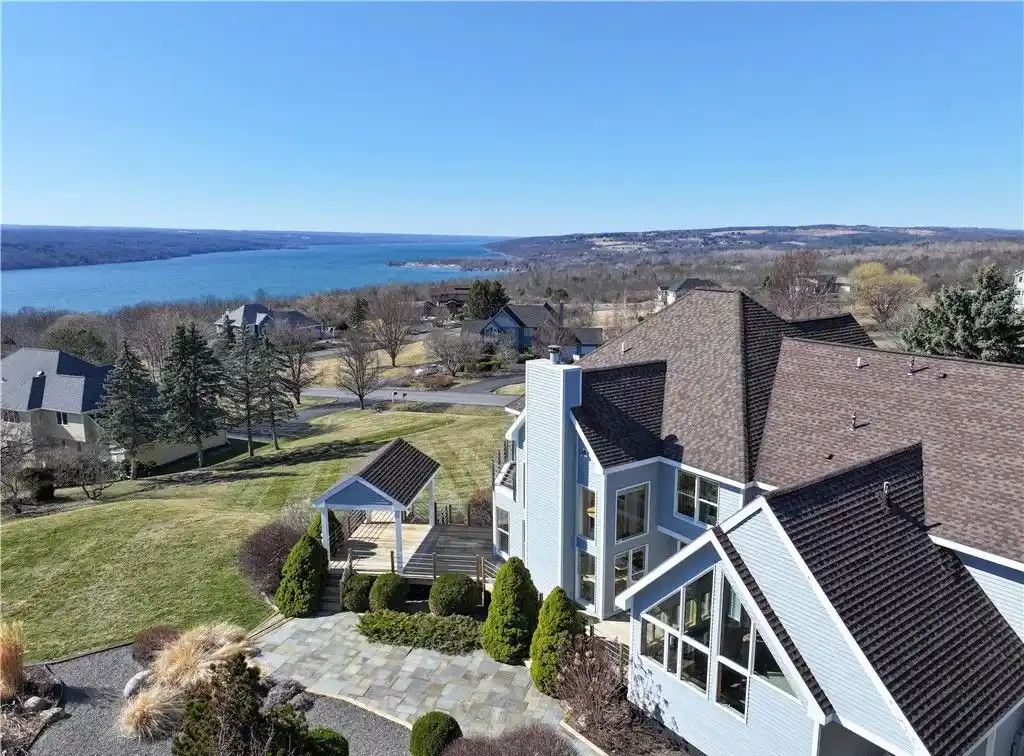 Breathtaking Estate Above Cayuga Lake