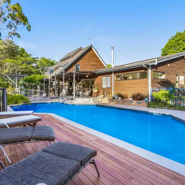PEACEFUL FAMILY RETREAT