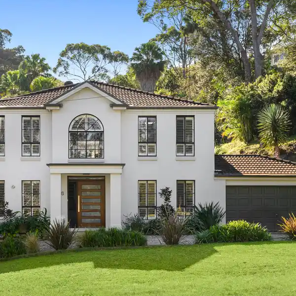 SPACIOUS FAMILY ENTERTAINER
