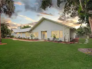 Private Multigenerational Retreat with Modern Comforts