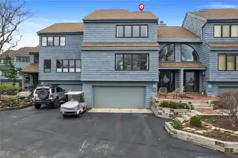 Exquisite Condo at Sawmill Creek