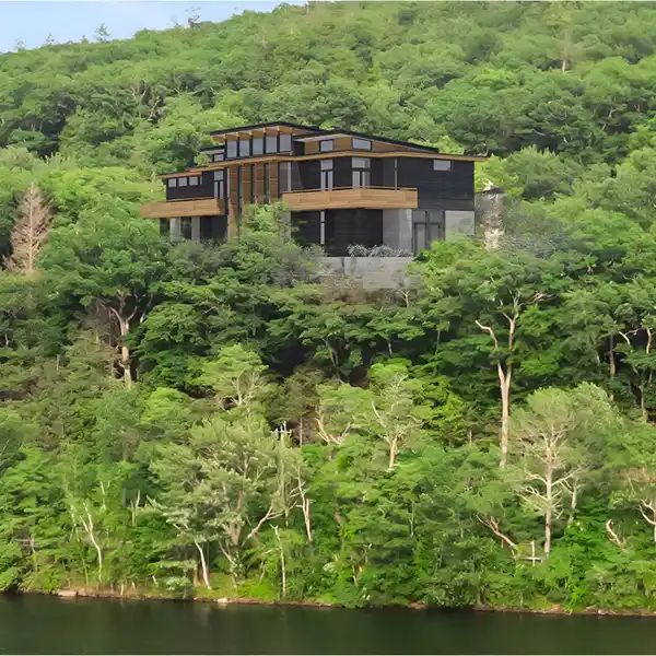 EXQUISITE FRANK LLOYD WRIGHT USONIAN-INSPIRED LAKEFRONT HOME