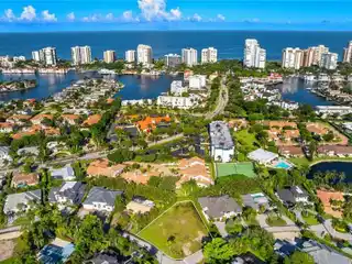 Prime Residential Lot in Coveted Park Shore