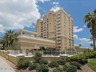Panoramic View Unit in a Desired Building
