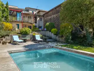 Charming Townhouse with a Warm Elegant Atmosphere