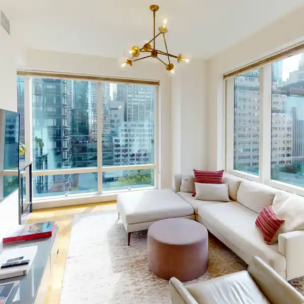 PANORAMIC MANHATTAN SKYLINE LUXURY IN E-LINE CORNER