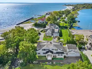 Distinguished Stone and Shingle Classic