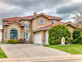 Perfect Home Boasting Full-on River Views