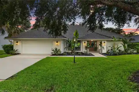 Exquisitely Renovated Home in the Sought-after Villages of Monterey
