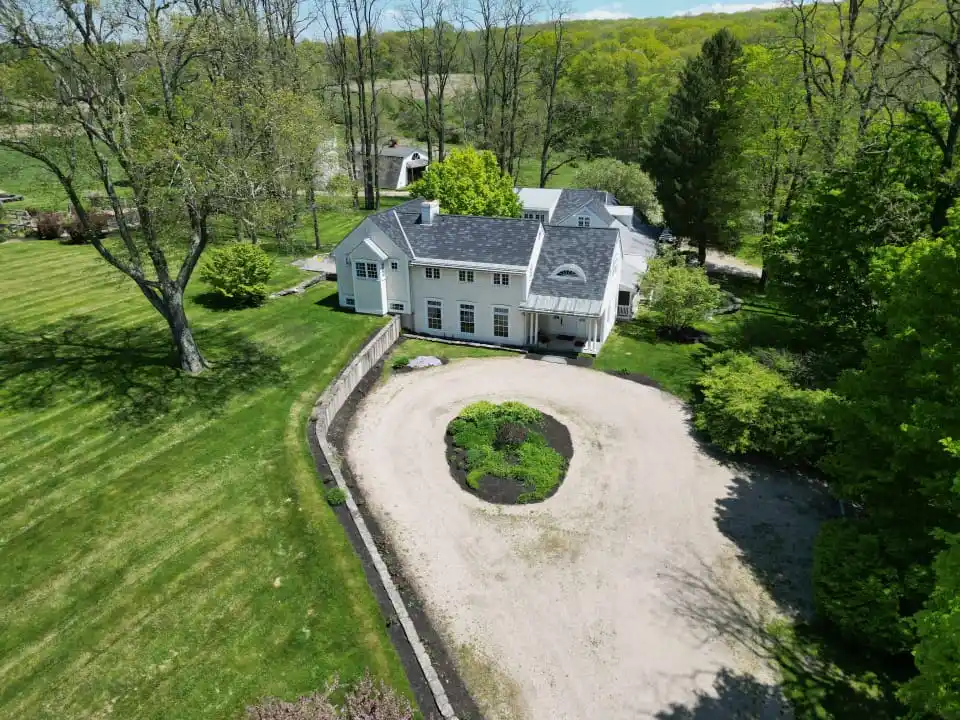 Exquisite Estate in Millbrook Hunt Country