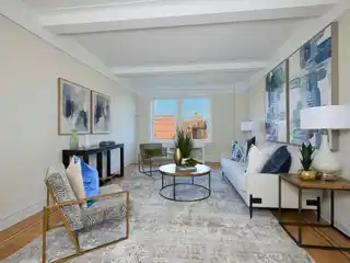 Refreshed High-Floor Classic 7