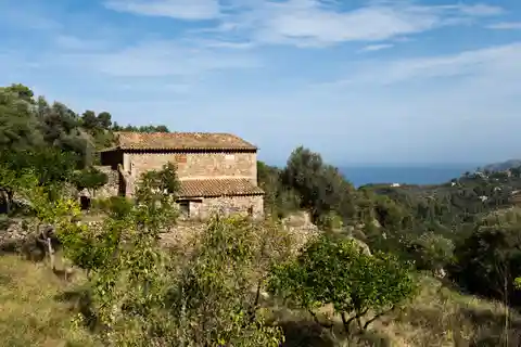 Finca with Sea Views and Historic Watchtower