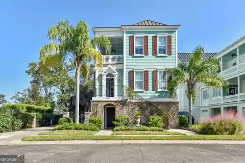 Resort-Style Luxury Living in Cumberland Harbour