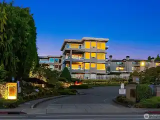 Private and Spacious Condo with Breathtaking Views