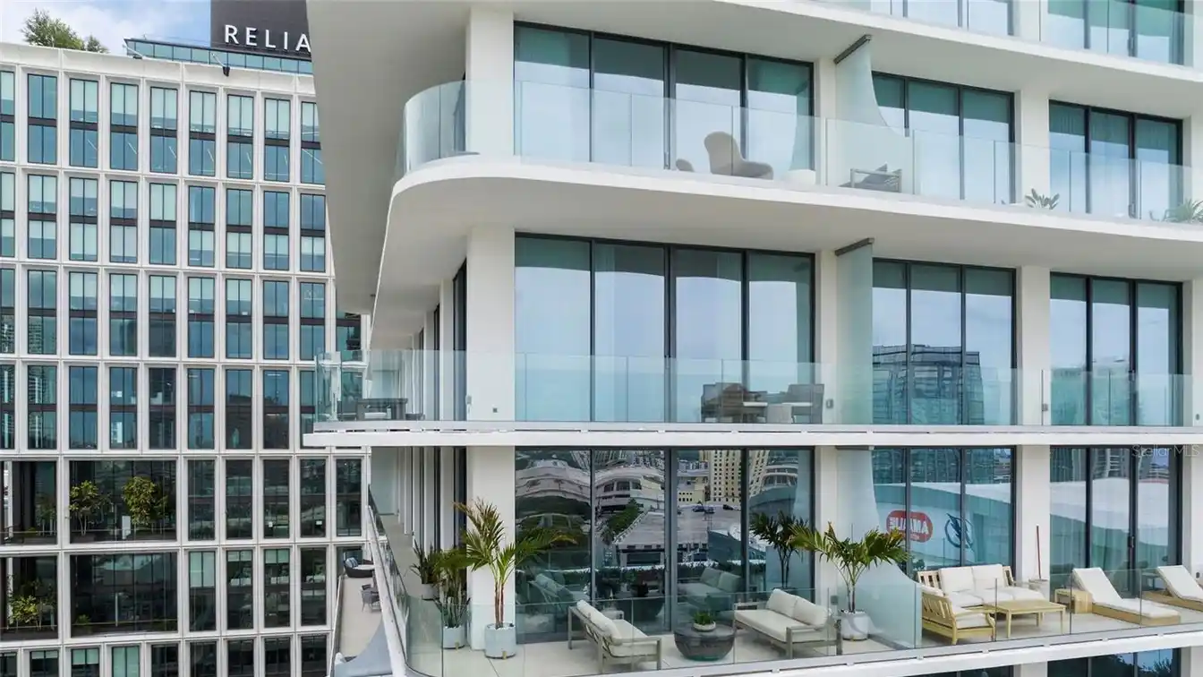 A Five-star Lifestyle Unlike Any Other in Tampa