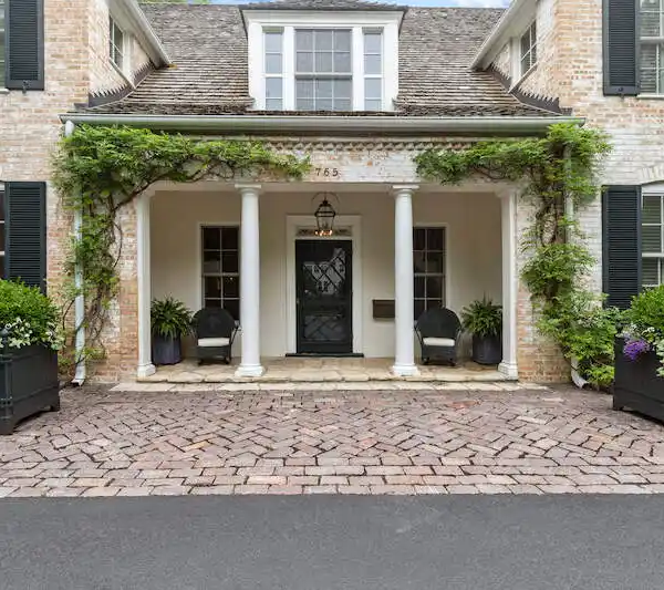 EXCEPTIONAL EAST LAKE FOREST HOME