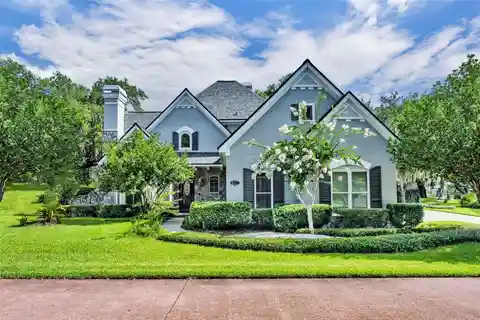 Canal-front Luxury with Private Lap Pool