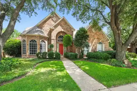 Beautiful Home in  Sought-after Stone Lakes