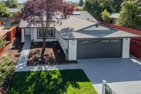 Beautifully Updated Single-Story Home in Wagner Farms