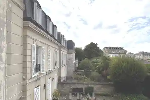 Spacious Apartment in a Prestigious Location