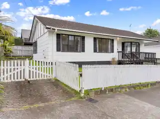 Well Maintained Home in Superb Location