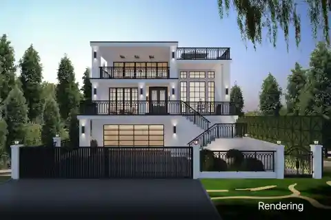 Exceptional Property with Panoramic Ocean Views