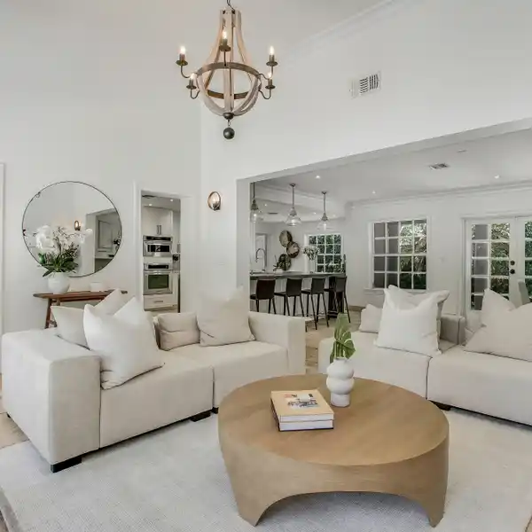 BEAUTIFULLY DESIGNED OASIS