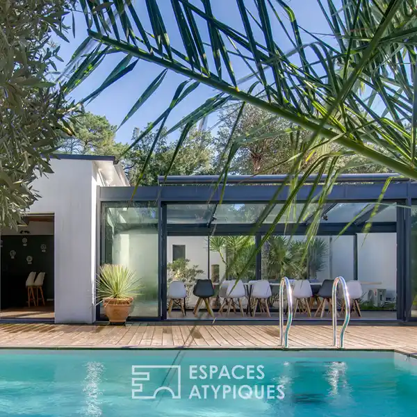 ARCHITECT-DESIGNED VILLA IN A CALM AND GREEN ENVIRONMENT