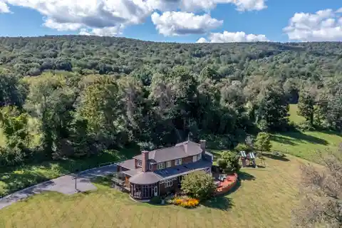 Private 15-Plus Acres in Kent Hollow