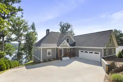 Newer Lake Home with Amazing Views