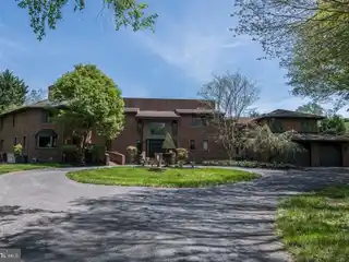 Expansive Custom Estate with Ultimate Privacy