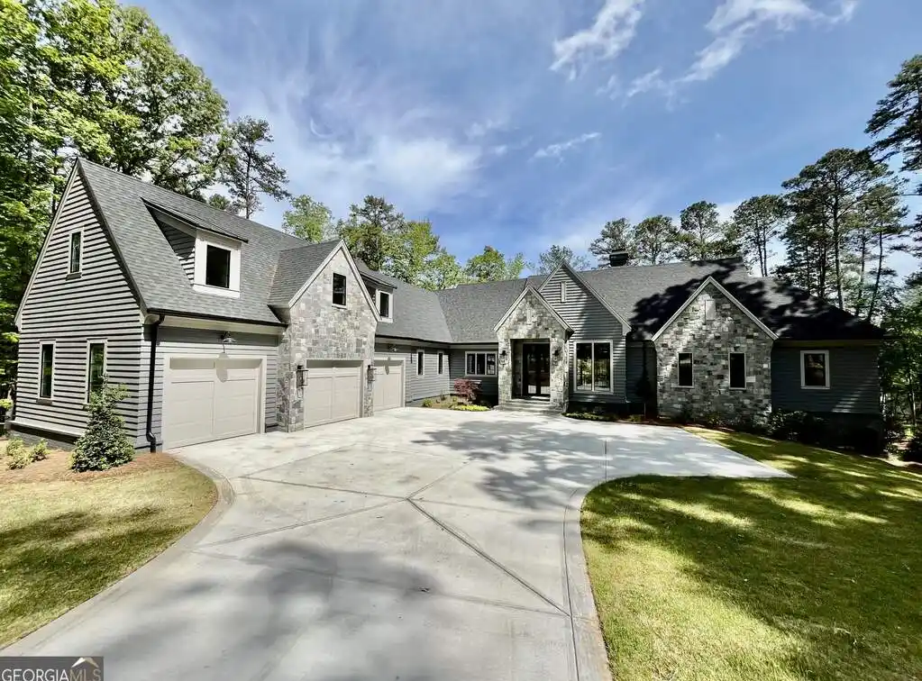 Stunning New Construction Estate