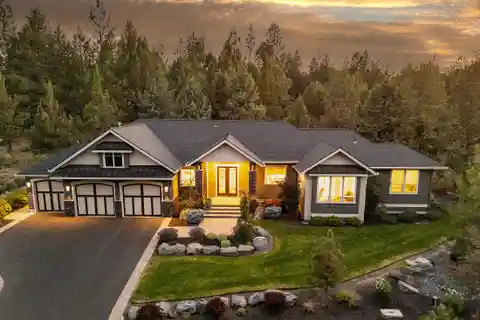 Single-Level Luxury with Golf Course Views