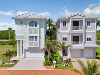 Oceanview Watersong Home Offering Coastal Luxury