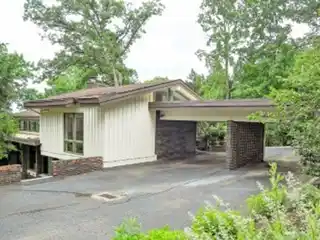 Stunning Mid-Century Modern Home Designed by Renowned Architect