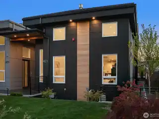 One-Of-A-Kind New Home in West of Market