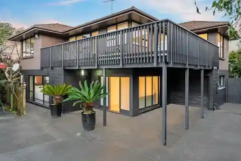 Impressive 2-Level 1980s Residence