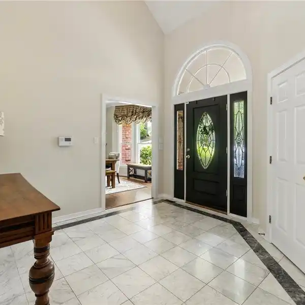 ELEGANT LIVING ON NEARLY AN ACRE
